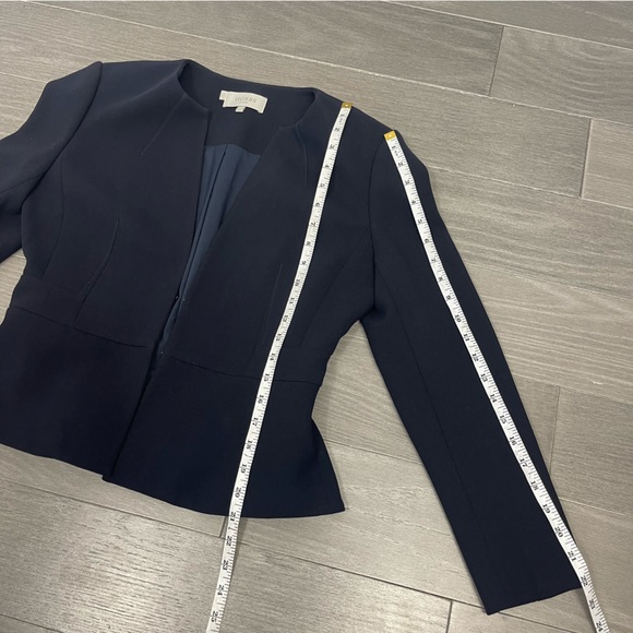HOBBS London Wool Jacket Navy Blue Fitted Cropped Blazer Hook Closure US 6 - Picture 10 of 15
